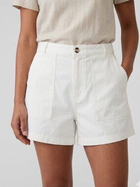 UNIVERSAL THREADS White Cotton Shorts Womens 10 Lightweight Summer Beachy Casual